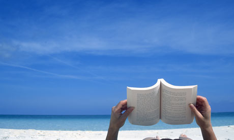 reading+on+beach+03.jpg