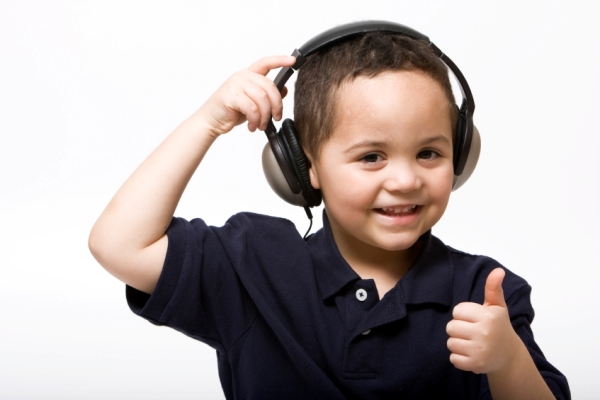 auditoryboy-listening-headphones.jpg
